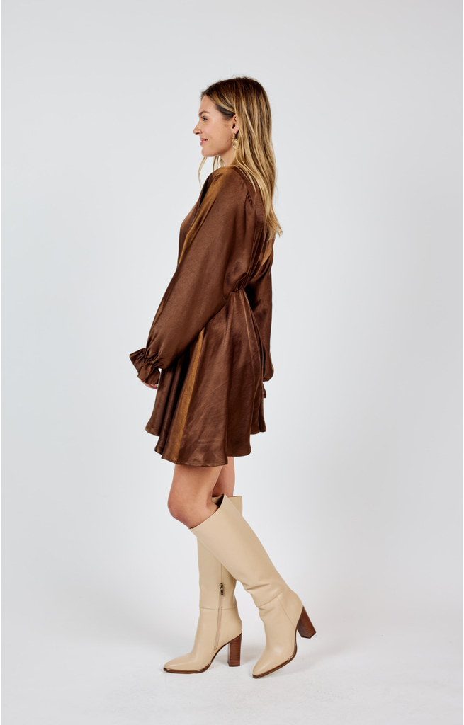 Sadie & Sage WARM TEA DOLMAN SLEEVE MINI DRESS