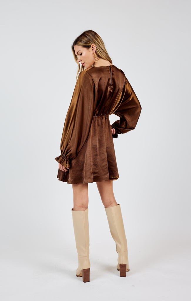Sadie & Sage WARM TEA DOLMAN SLEEVE MINI DRESS