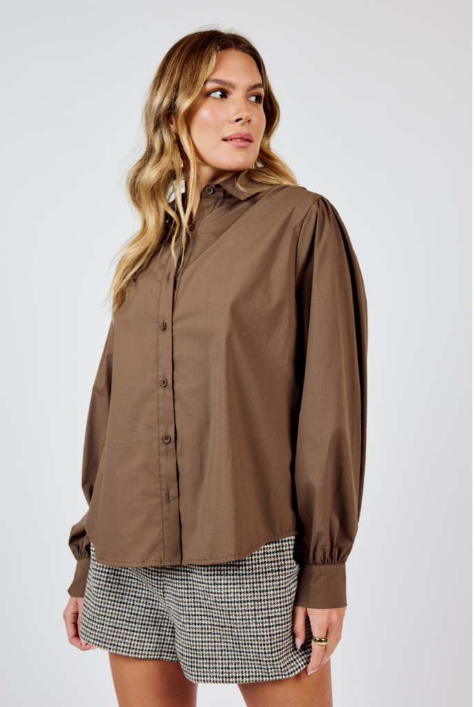 Sadie & Sage SHADES ON BUTTON UP SHIRT