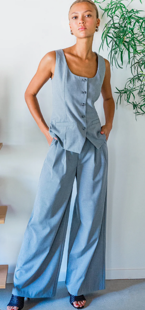 STANLEY WIDE LEG PLEATED TROUSER