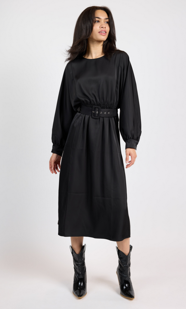 Sadie & Sage MOOD BOOST DOLMAN SLV MIDI DRESS W BELT