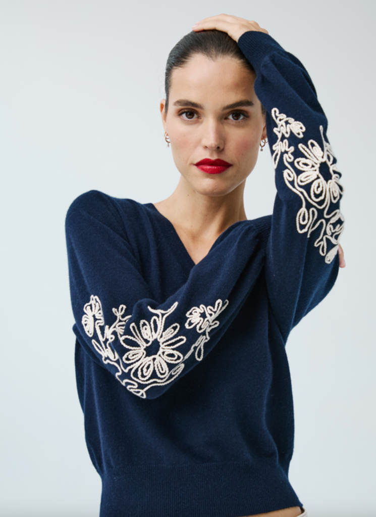 PUFF SLEEVE CASHMERE SWEATER W/ CONTRAST EMBROIDERY