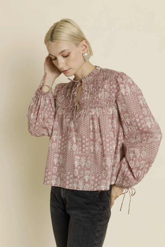 AUREUM PRINTED SMOCKED TOP W/TIES