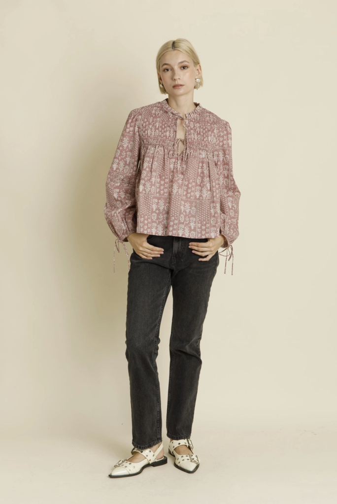 AUREUM PRINTED SMOCKED TOP W/TIES