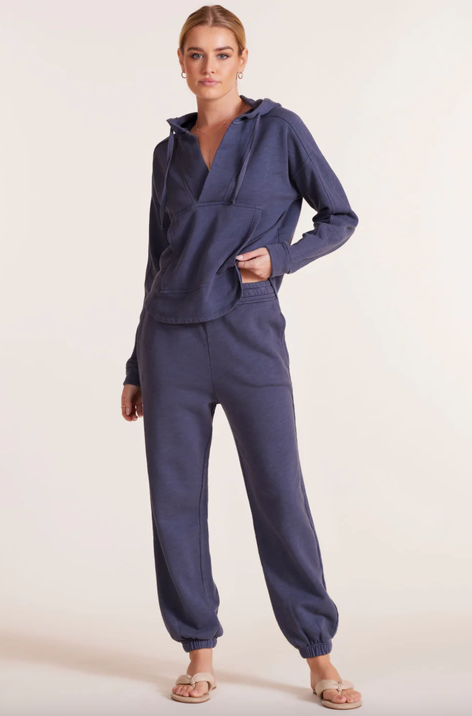 SLOUCH SWEATPANT