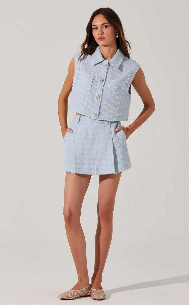 ASTR THE LABEL JHENE TWEED PLEATED SKORT