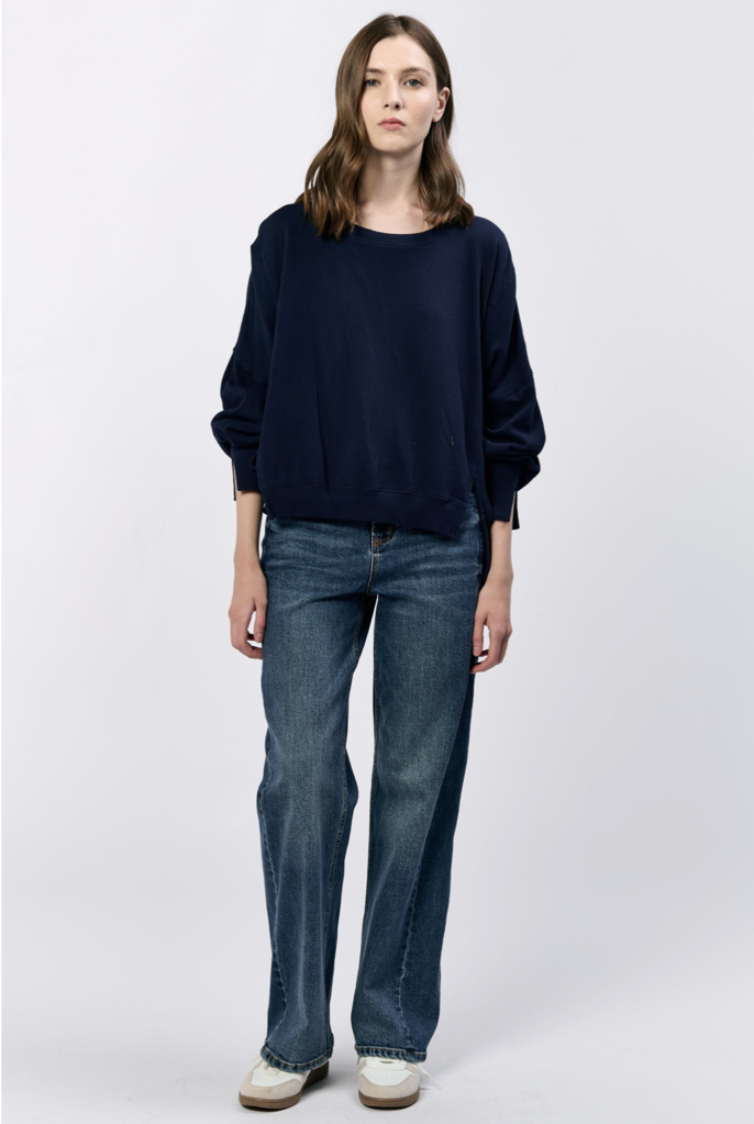 DEAR JOHN TRENTON CREW NECK LONG SLEEVE OVERSIZED SWEATER