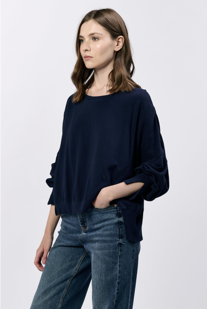 DEAR JOHN TRENTON CREW NECK LONG SLEEVE OVERSIZED SWEATER
