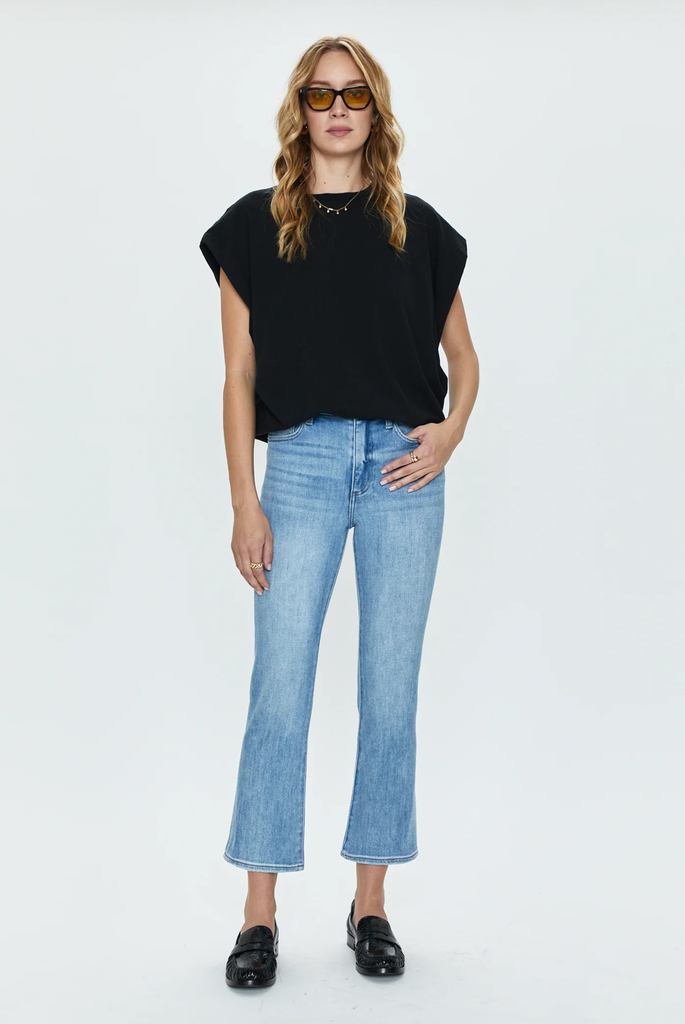 PISTOLA TRINA MUSCLE TEE