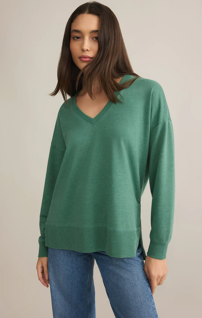 Z SUPPLY MODERN V-NECK WEEKENDER