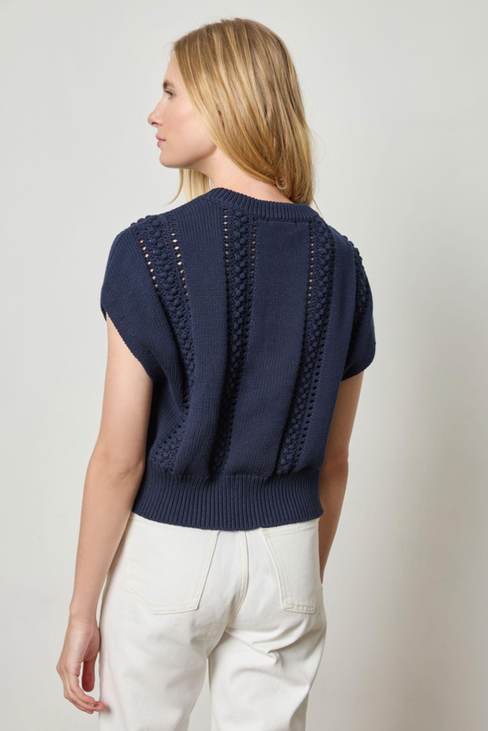 WEDGE CREWNECK SWEATER