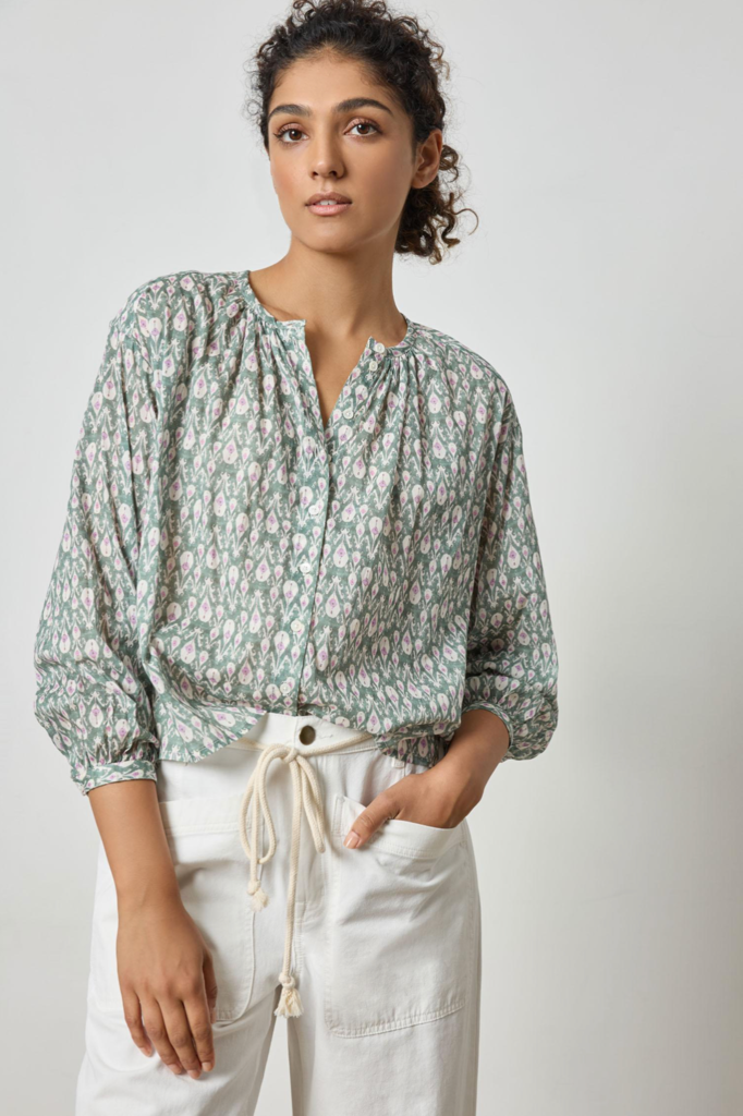 L/S SHIRRED BLOUSE