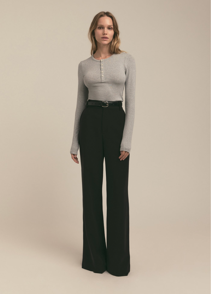 FAVORITE DAUGHTER THE RIBBED HENLEY
