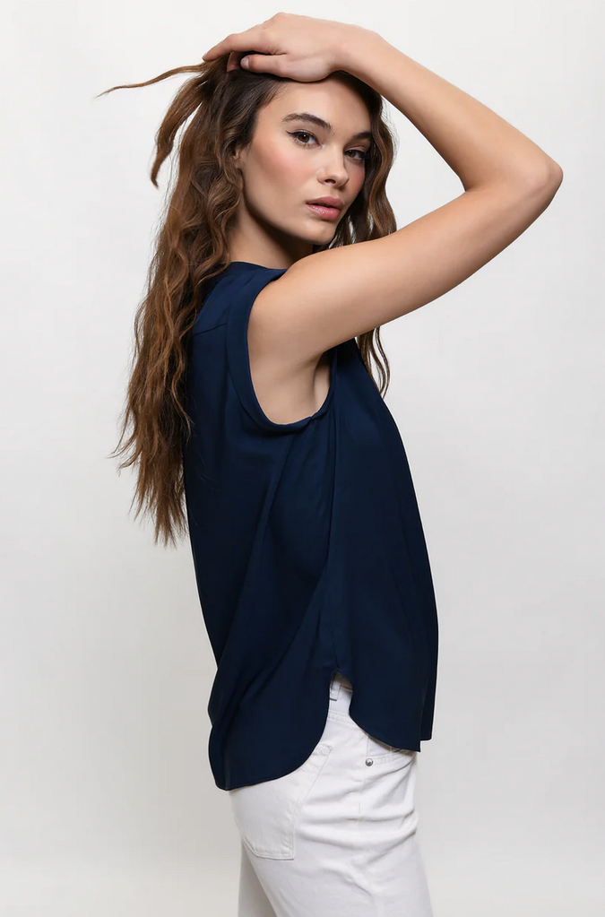 DYLAN TOP