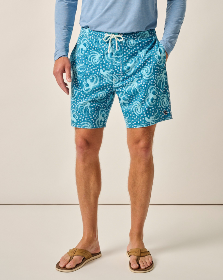 JOHNNIE-O HALF ELASTIC 7" SURF SHORTS