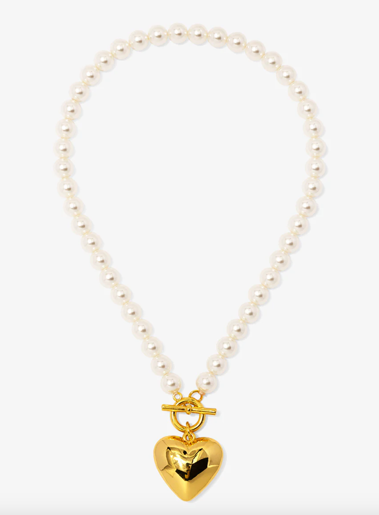 VIOROO Heart Charm Pearl Collar Necklace