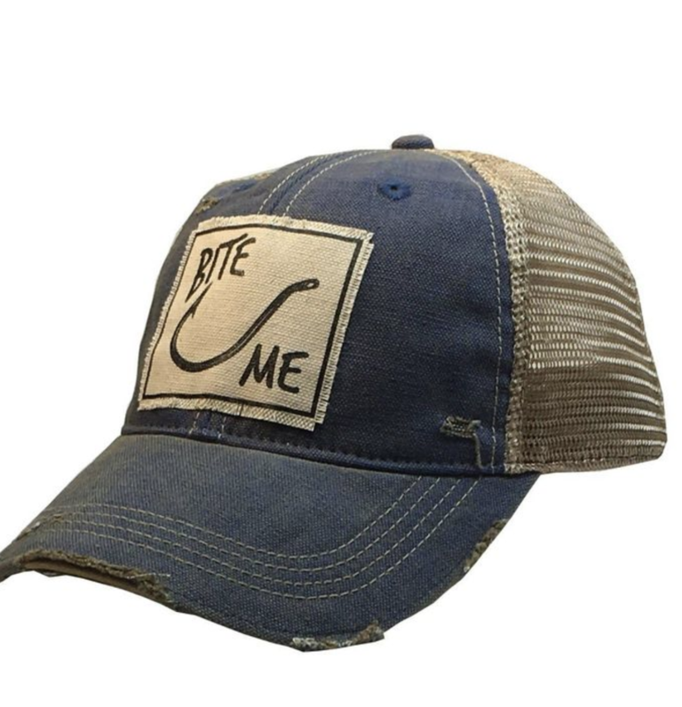 VINTAGE LIFE DISTRESSED TRUCKER HAT