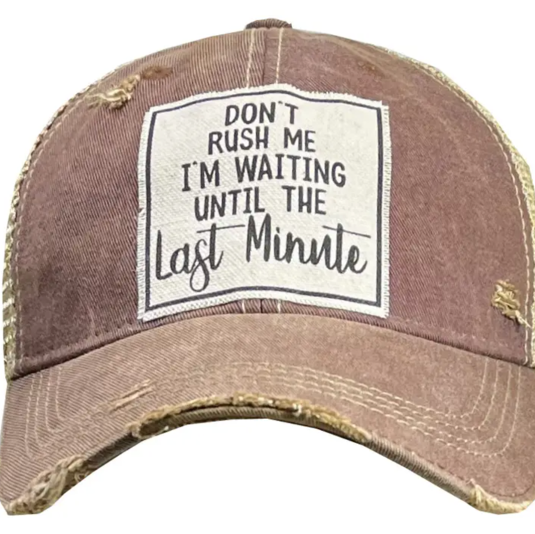 VINTAGE LIFE DISTRESSED TRUCKER HAT