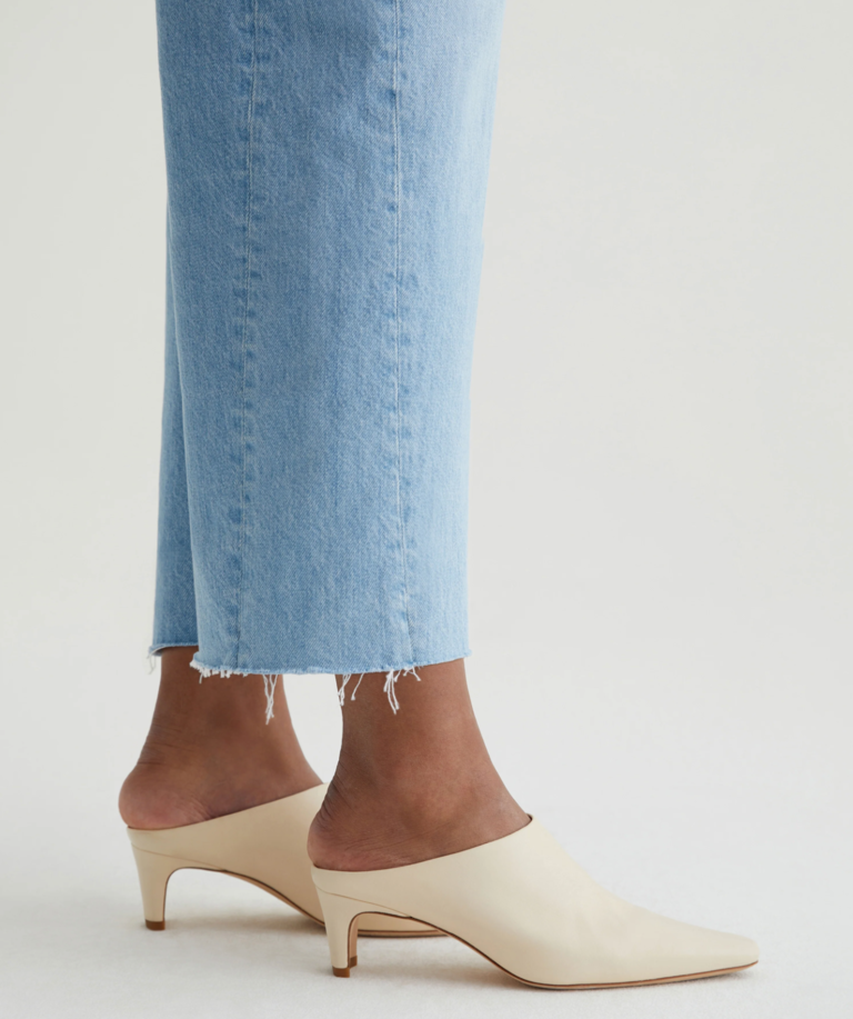 AG JEANS HATTIE CROP JEAN IN SUNRISE