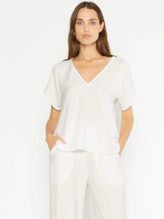 RIPLEY RADER OFF WHITE SATIN CREPE EVERYDAY V NECK TOP