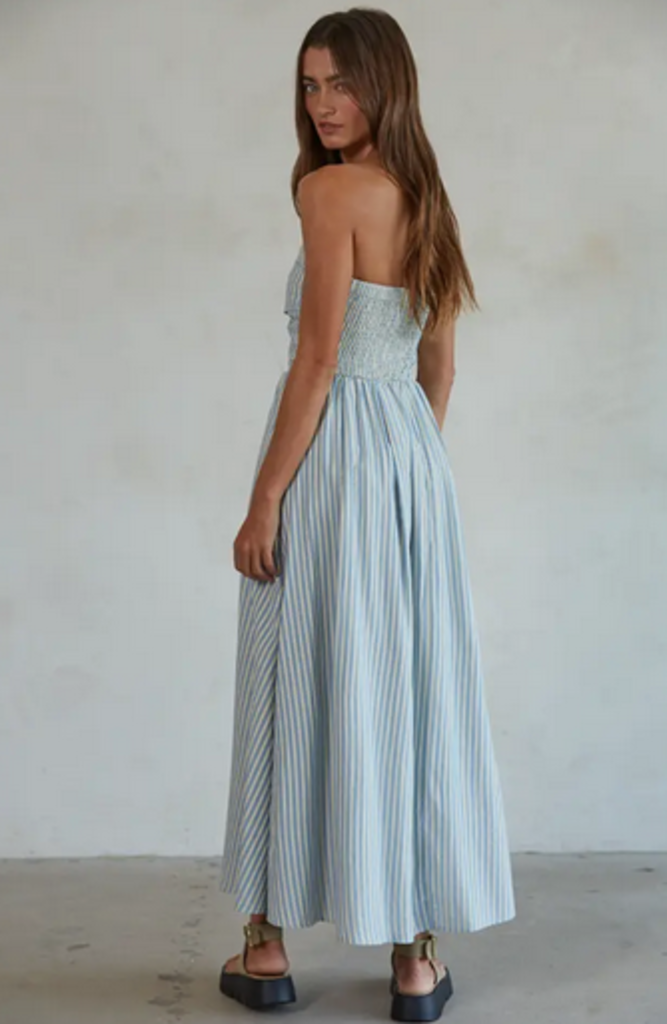 PROMENADE DRESS