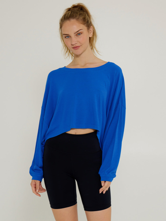 CREAM YOGA ALEXA OVERSIZED LS CROP TOP