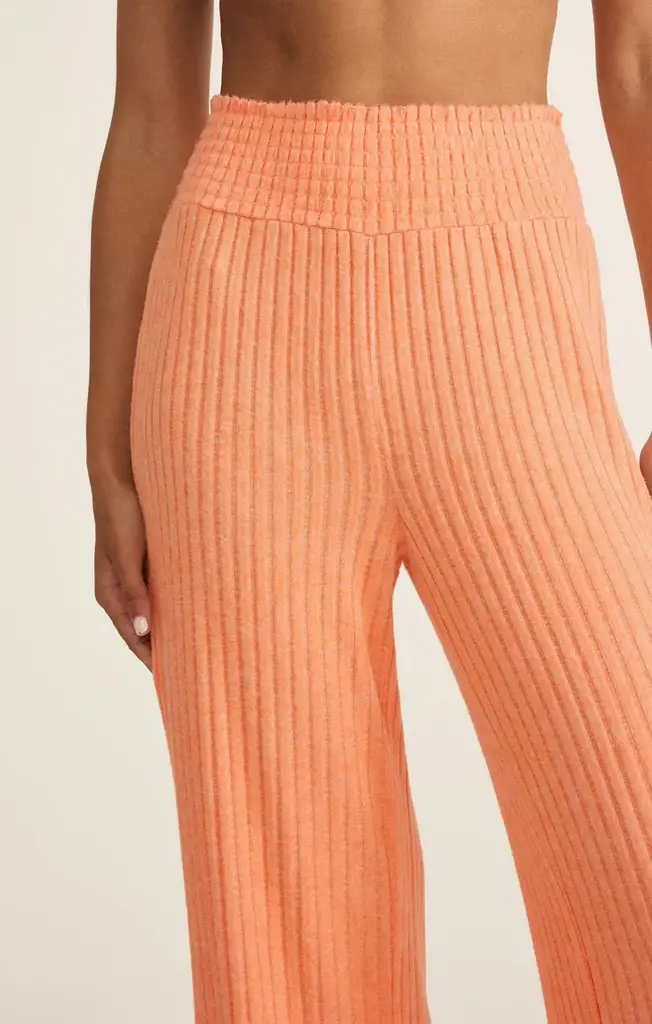 Z SUPPLY LOUNGE DAWN SMOCKED RIBBED PANT