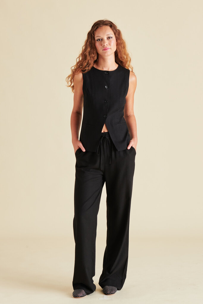 STEVE MADDEN WESLEY TOP