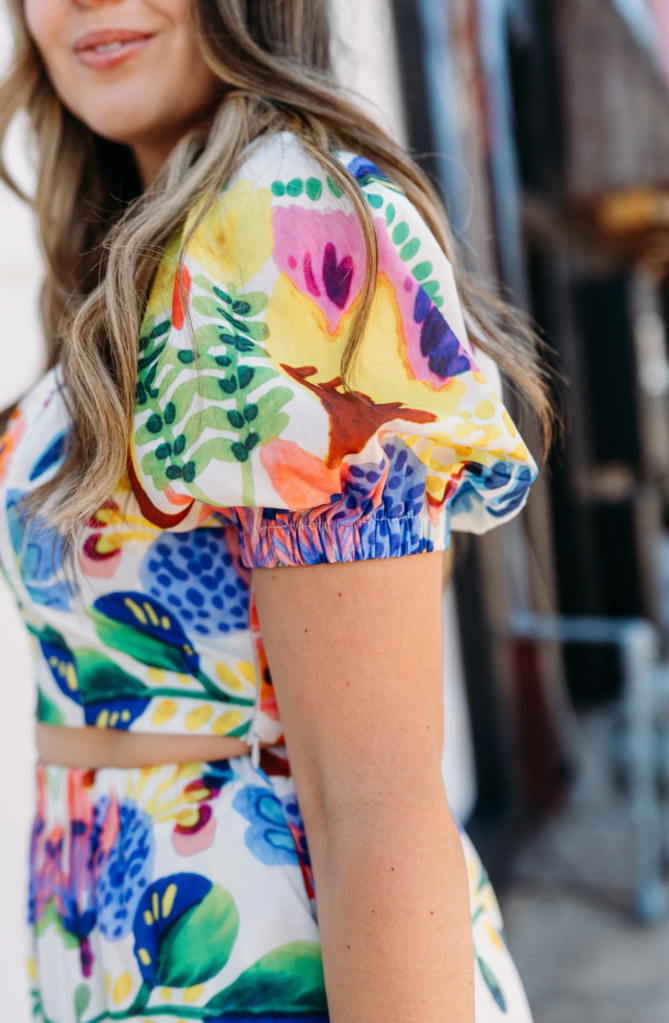 TIE FRONT BUSTIER CROP TOP