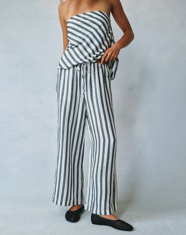 BELLA DAHL BIAS STRAPLESS TOP
