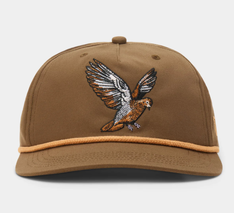 DUCK CAMP DOVE HAT PIN OAK
