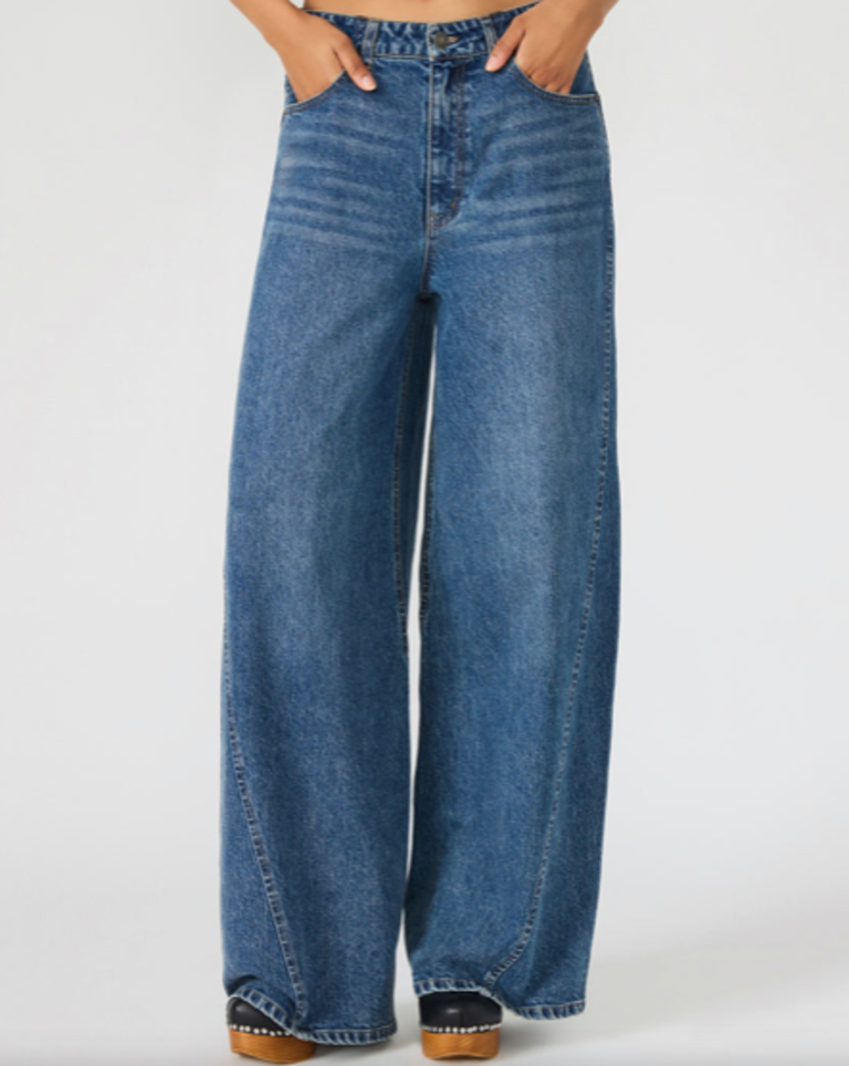 STEVE MADDEN MELLIE JEAN