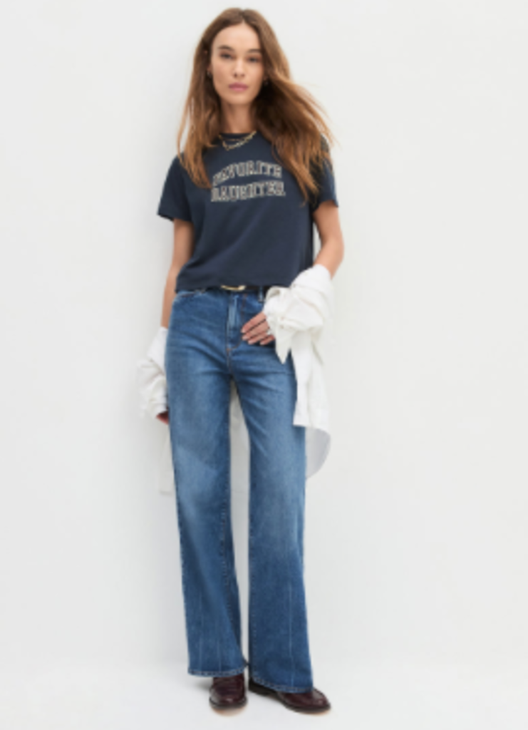 FAVORITE DAUGHTER FAVORITE DAUGHTER CROPPED COLLEGIATE TEE