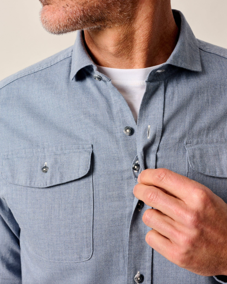 JOHNNIE-O ALPOND CHAMBRAY BUTTON DOWN SHIRT