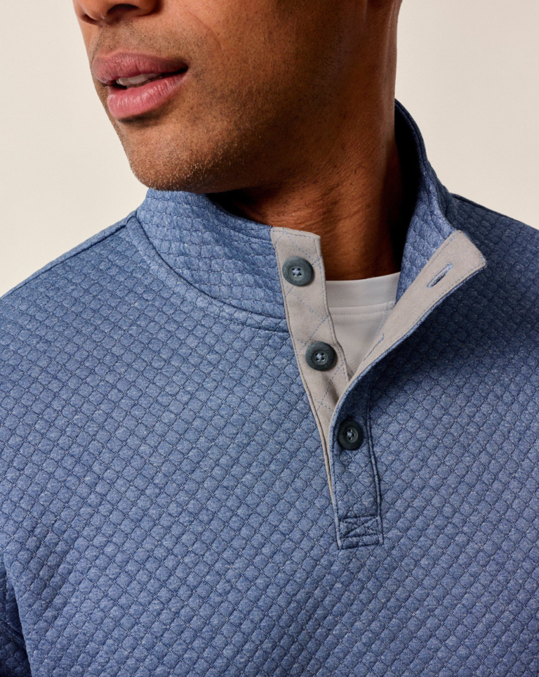JOHNNIE-O ROCKWELLS DIAMOND-QUILTED HENLEY PULLOVER