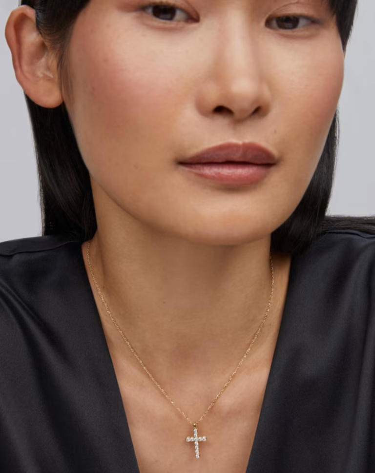 CROSS CRYSTAL PENDANT NECKLACE GOLD