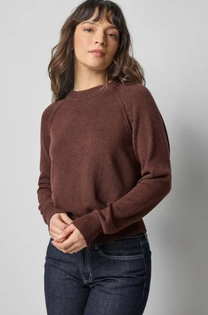 RAGLAN SLEEVE PULLOVER