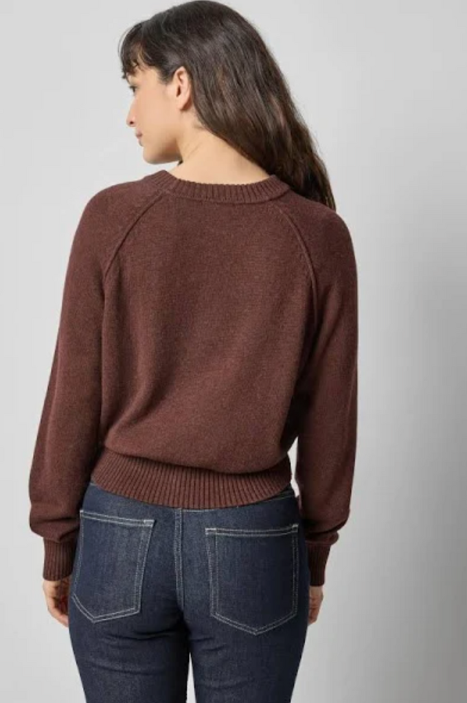 RAGLAN SLEEVE PULLOVER