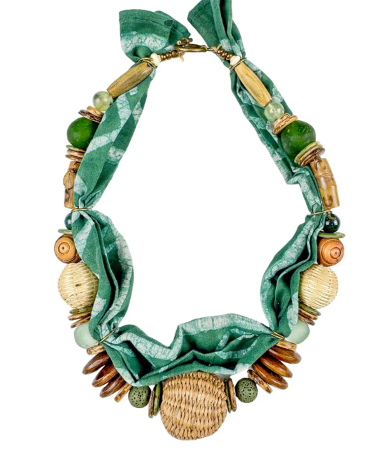 BEADED BANDANA NECKLACE