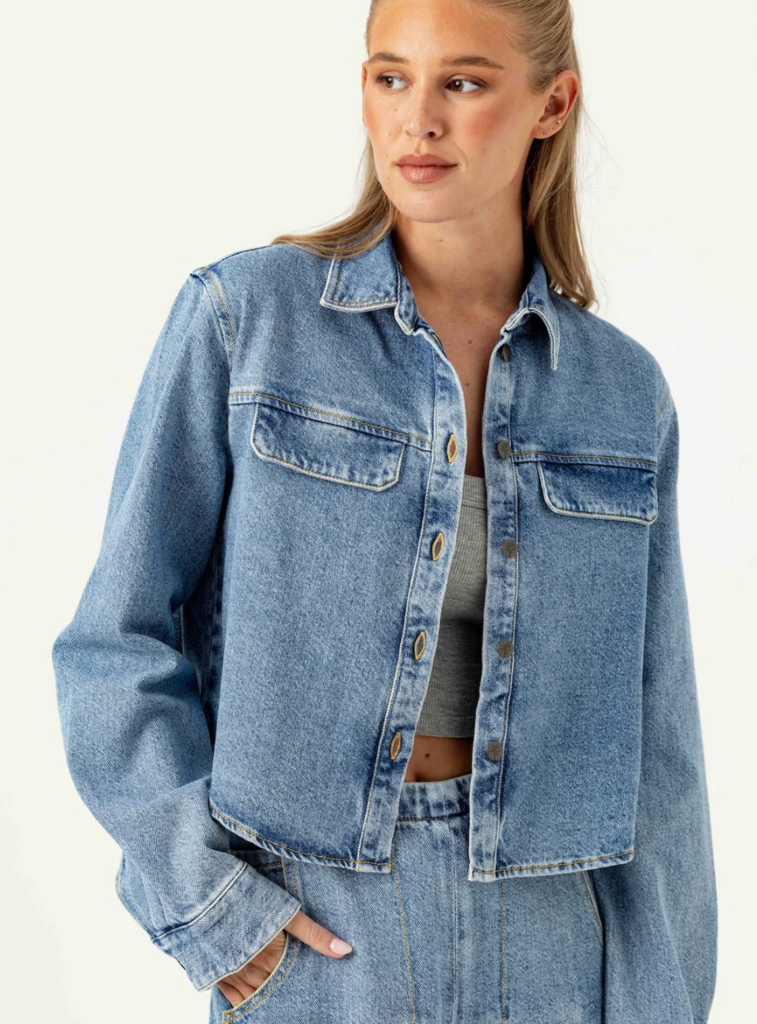 JOSIE SHIRT LIGHT WASH