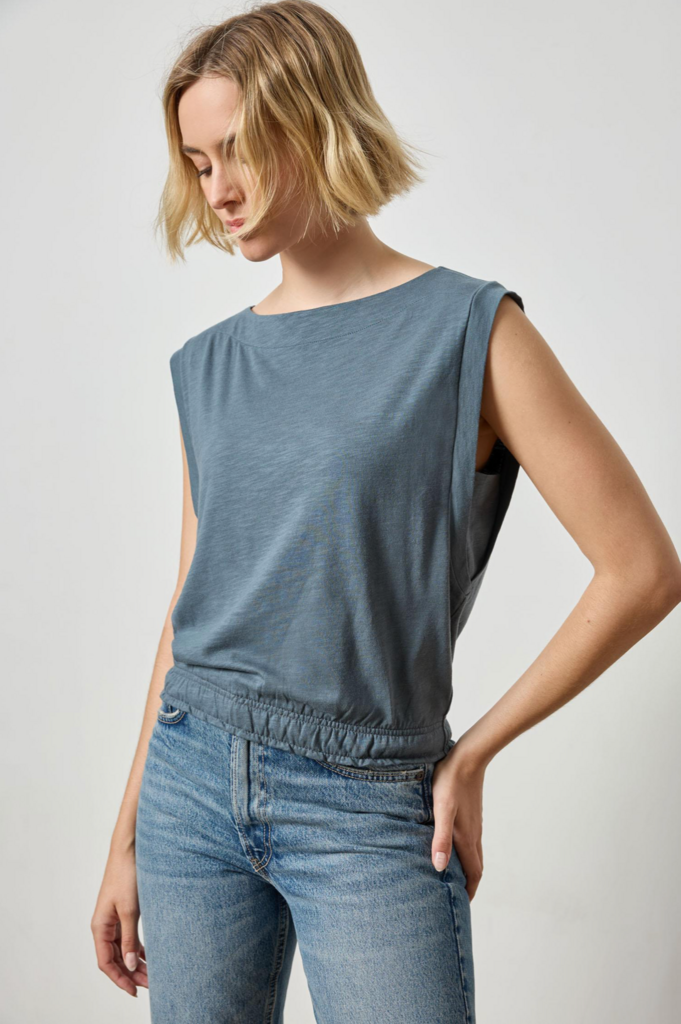 ELASTIC HEM BOATNECK TOP