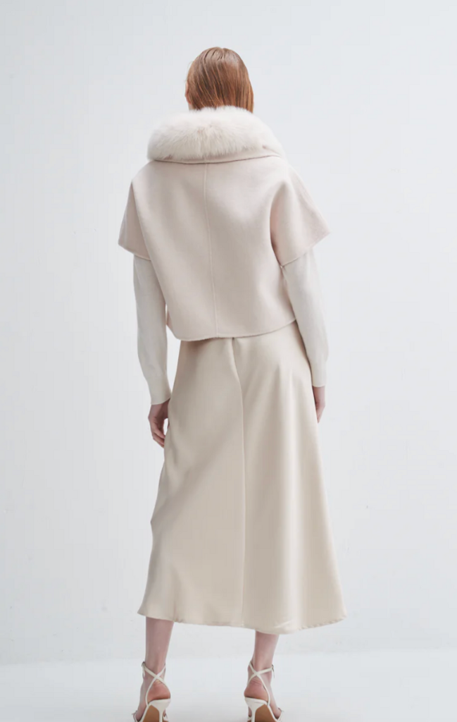 PISSENLIT SHORT SLEEVE JACKET WITH FUR COLLAR