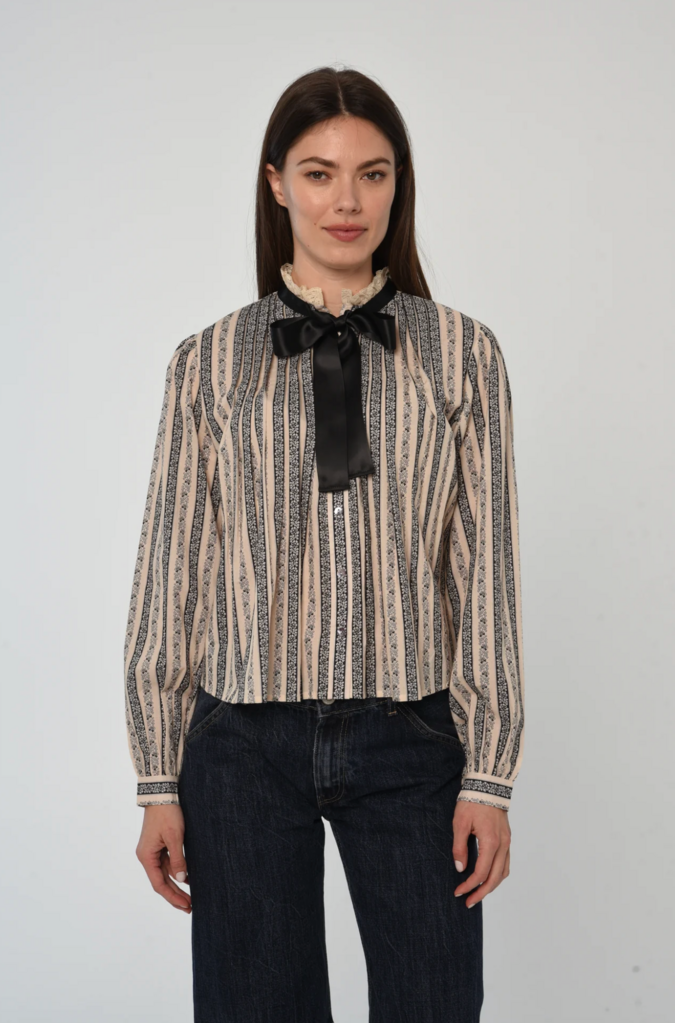 LOVE THE LABEL NYLA TOP