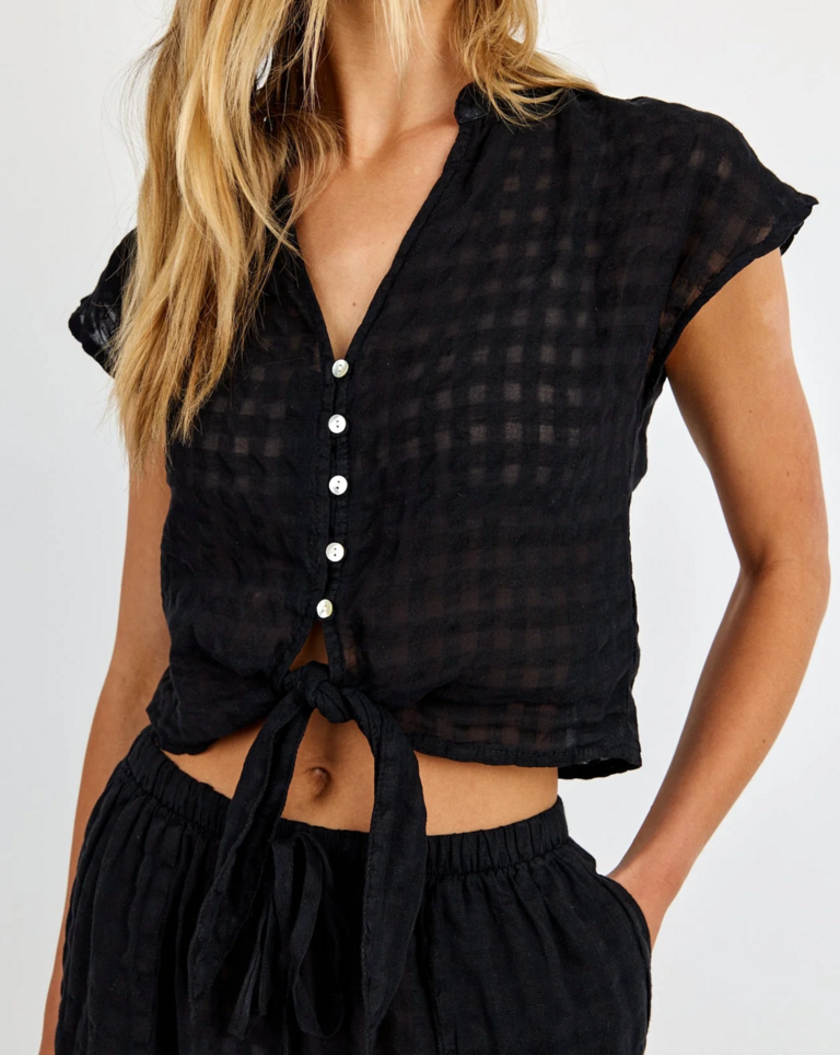 BELLA DAHL SHORT SLEEVE TIE FRONT TOP