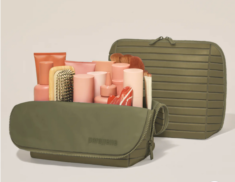 PARALLELLE THE LARGE OLIVE TRAVELLER