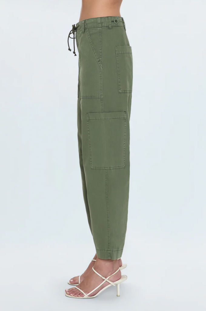 PISTOLA SABRINA CURVED UTILITY PANTS