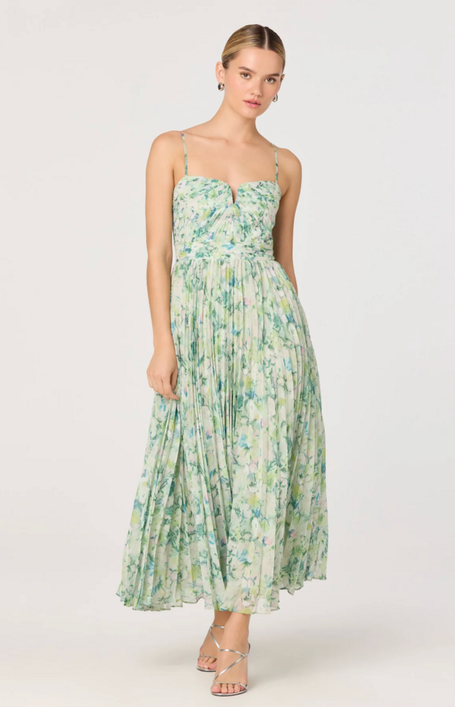 ASTR BAYLEY PLEATED FLORAL MAXI DRESS