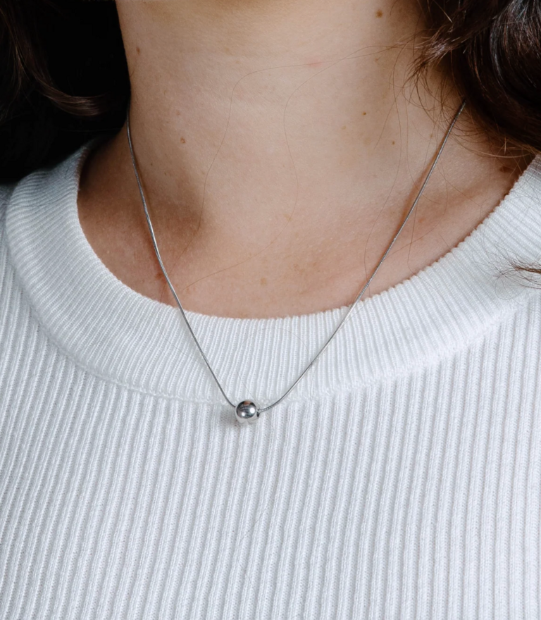 Vincent CHLOE NECKLACE