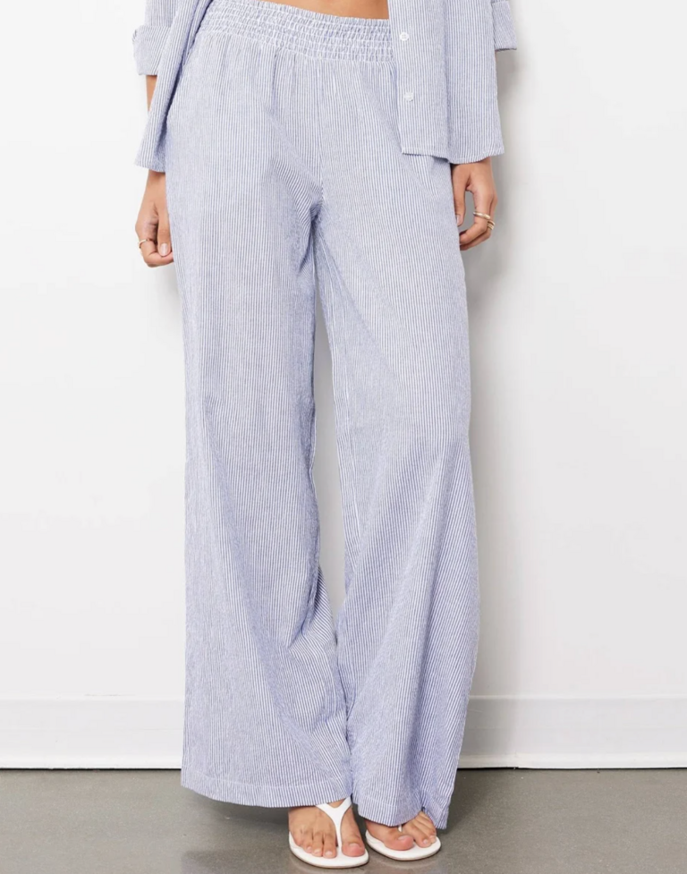 WIDE LEG PANT W/ SMOCKED WAIST
