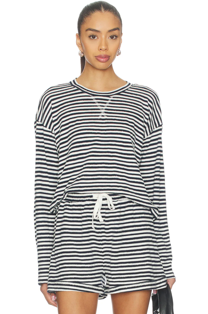 DROP SHOULDER PULLOVER TOP